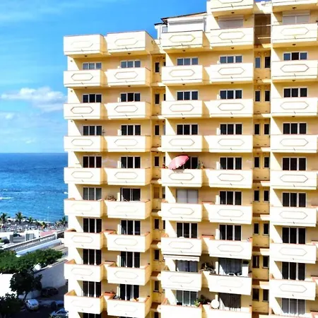 One Bedroom, Heated Pool, Nearby Beach, Puerto De La Cruz *